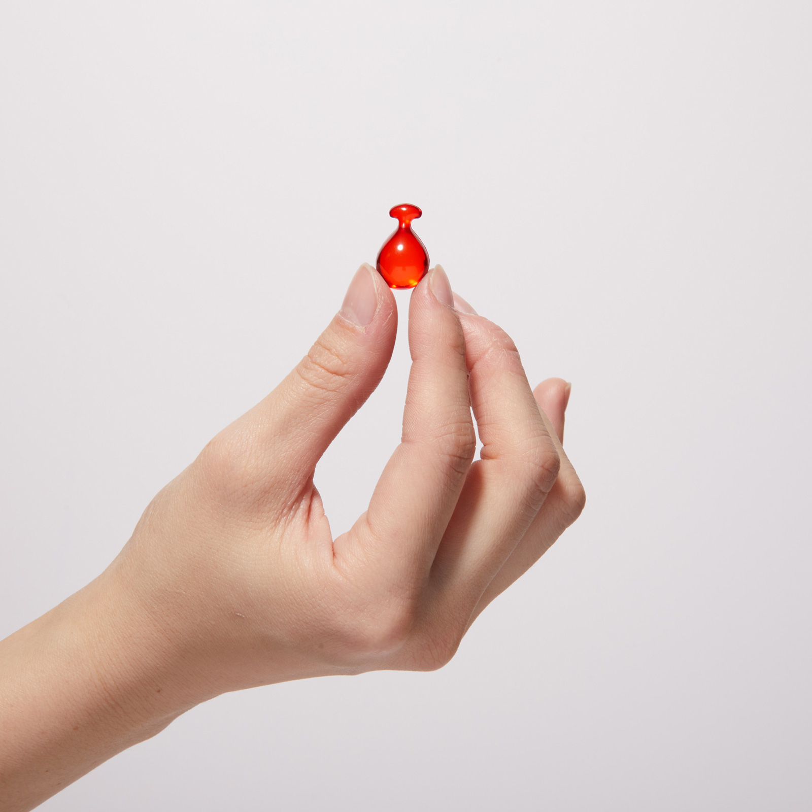 VIONEE Sensitive Niсo Plus. Эссенция–масло для чувствительной кожи Виони, 24 капсулы х 0.75 мл