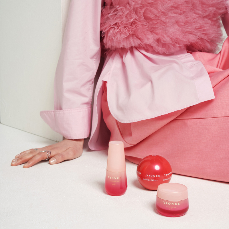 VIONEE Sensitive Protect Serum. Увлажняющая сыворотка для упругости чувствительной кожи Виони, 50 г