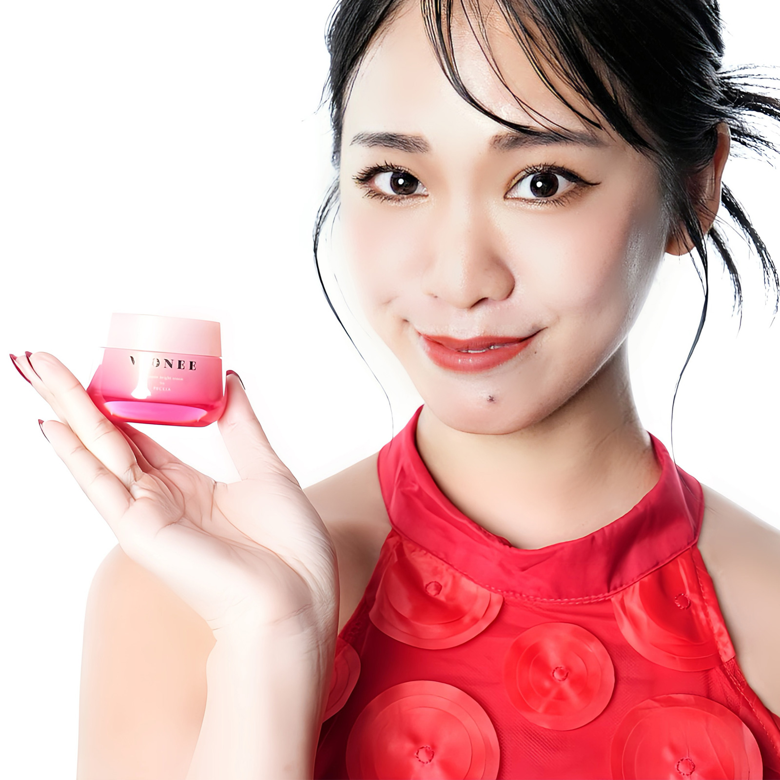 VIONEE Sensitive Bright Cream. Крем, выравнивающий цвет кожи, для чувствительной кожи Виони, 30 г