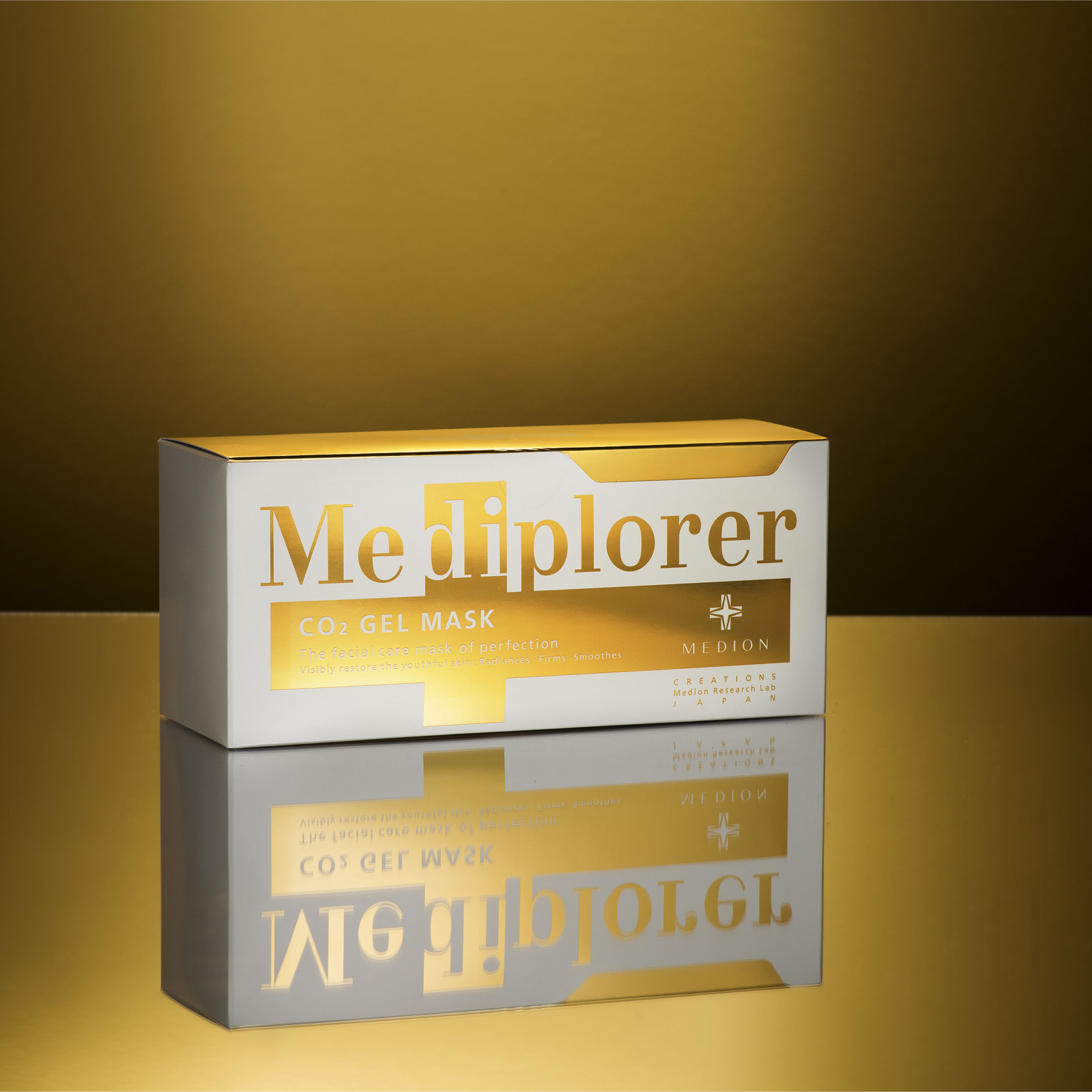 Mediplorer CO2 Gel Mask. Гелевая маска СО2 для лица Медиплорер, гель 26 г x 6 шт., порошок 1.6 г x 6 шт., чашка и шпатель