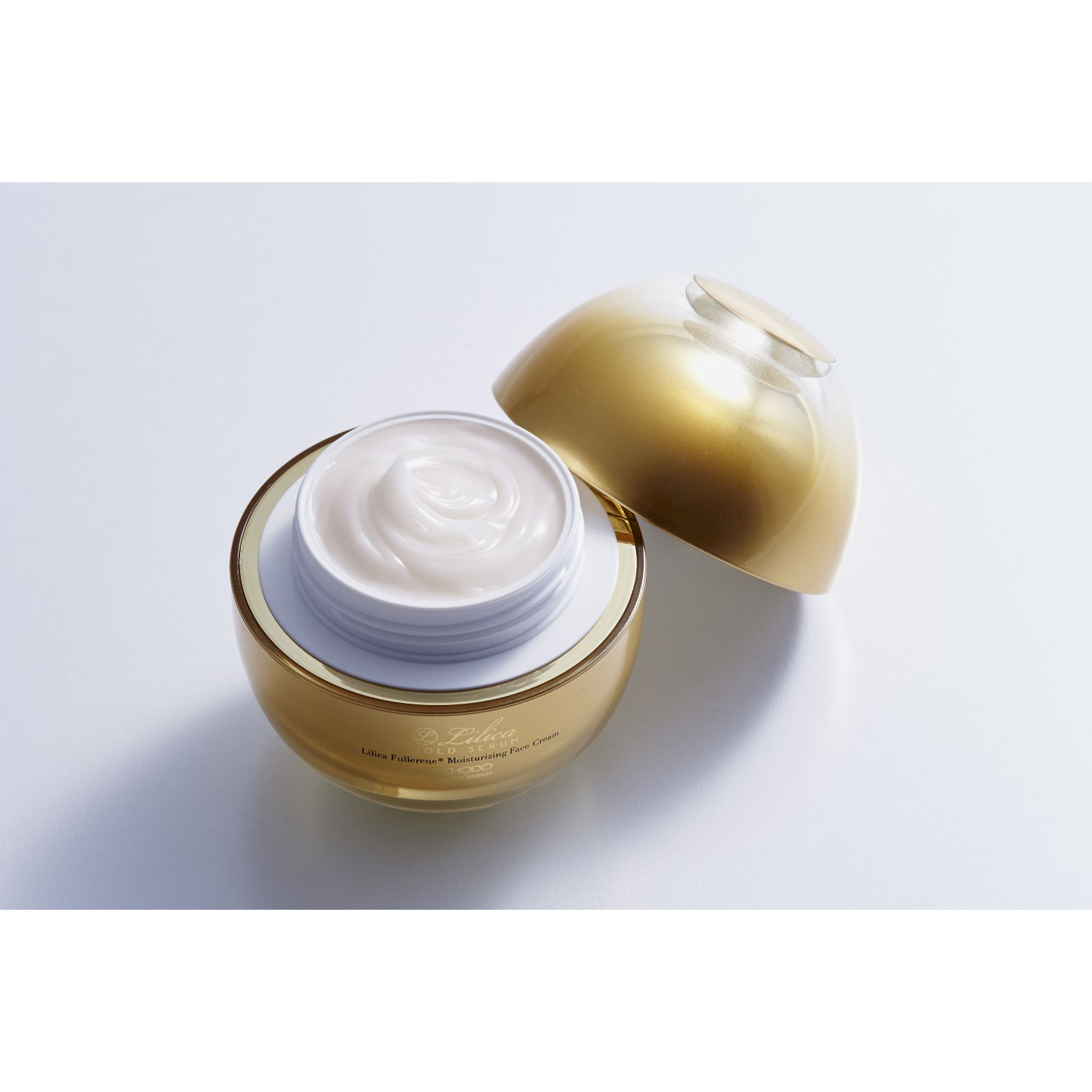 Aishodo LiLiCa Gold Serum Fullerene Moisturizing Face Cream. Увлажняющий крем для лица на основе фуллерена «Золотая сыворотка ЛиЛиКа» Айшодо, 45 г